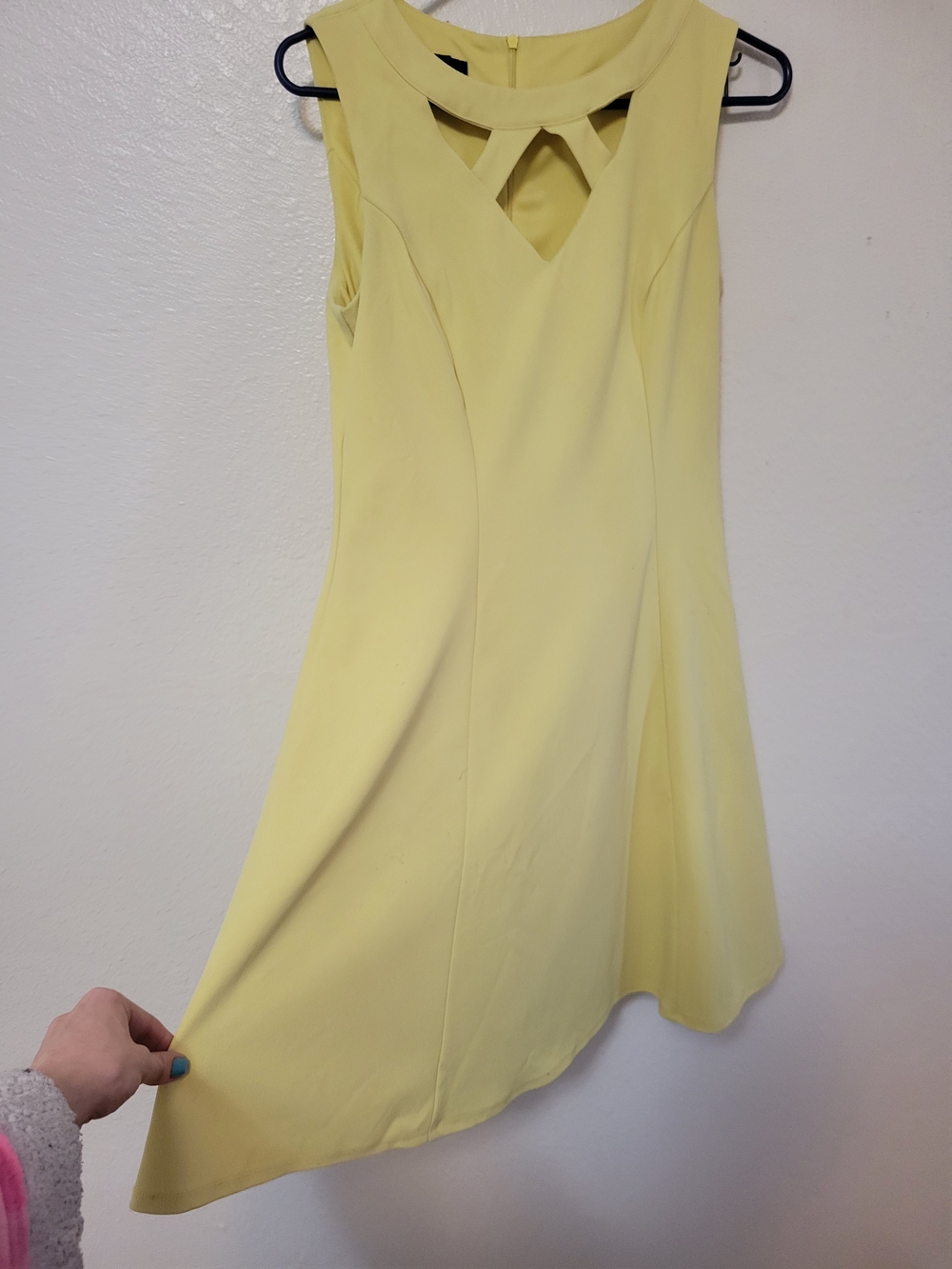 Alyx Pale Yellow Sleeveless Mini Dress with Cutout Neckline - Picture 3 of 4